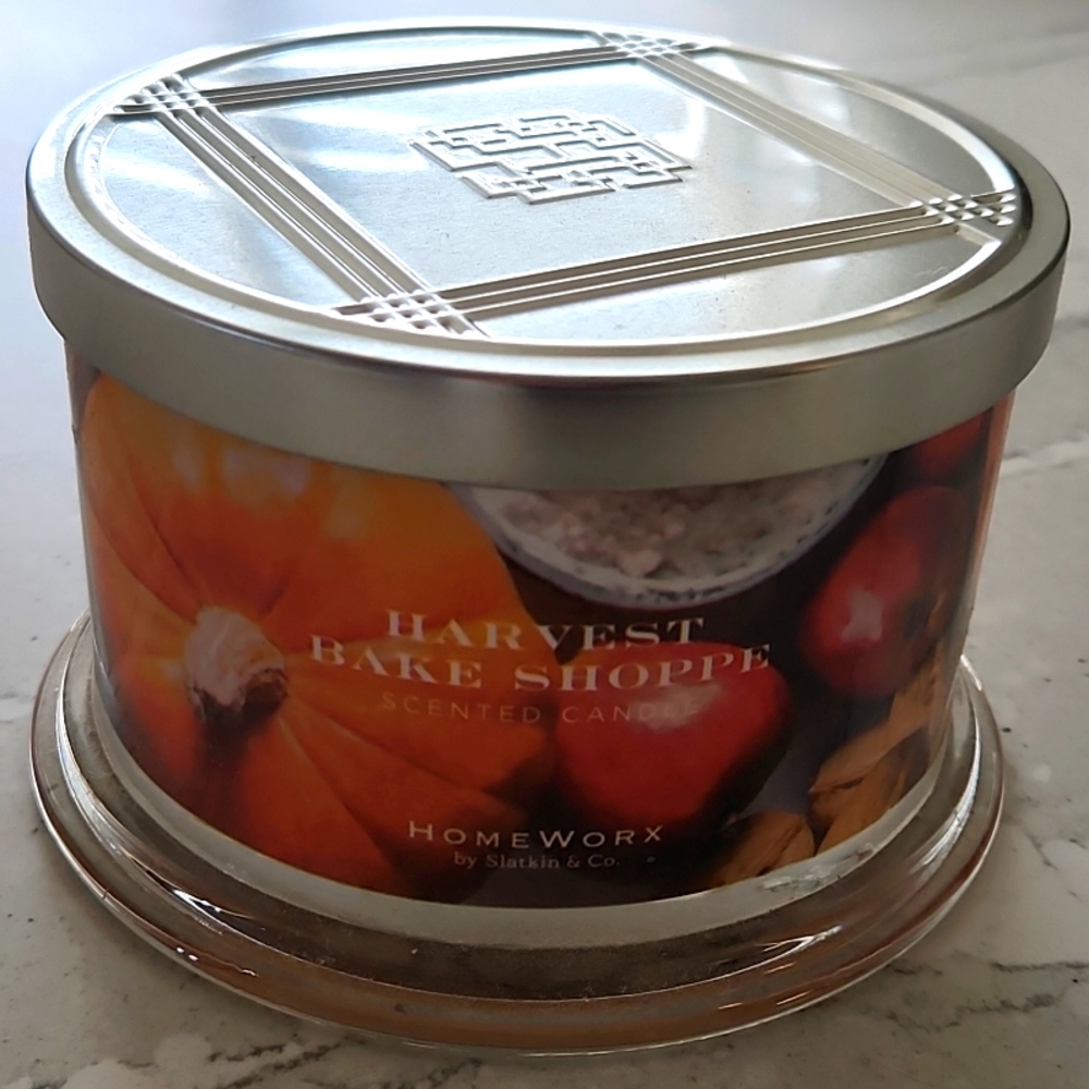 Homeworx by Harry Slatkin 4-Wick Harvest Bake Shoppe Candle - Picture 1 of 4